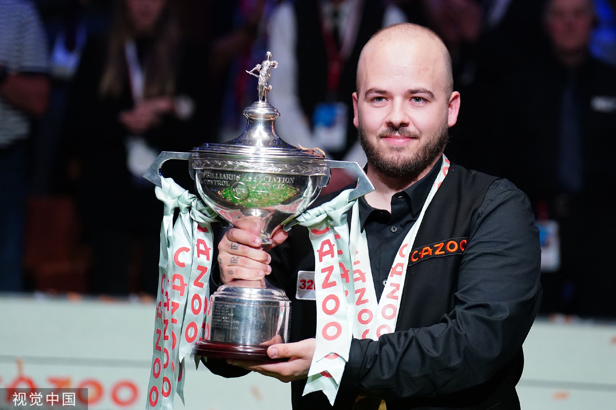 奋力拼搏 奋力拼搏