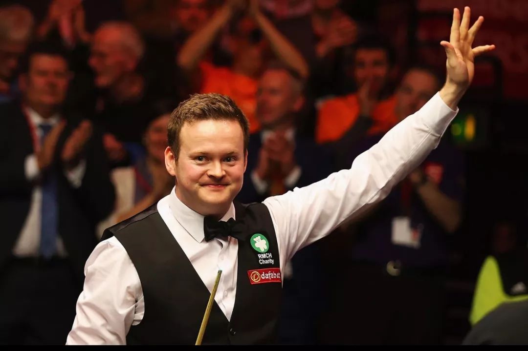 外利用自己 外利用自己