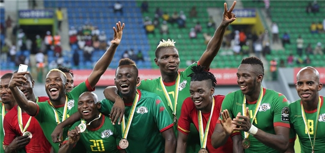 赛轮换的 赛轮换的