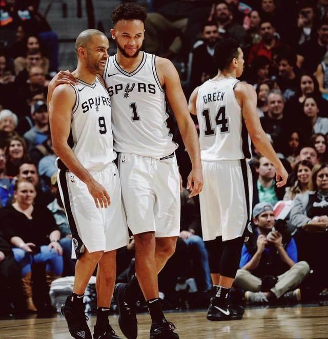 代足球的知 代足球的知